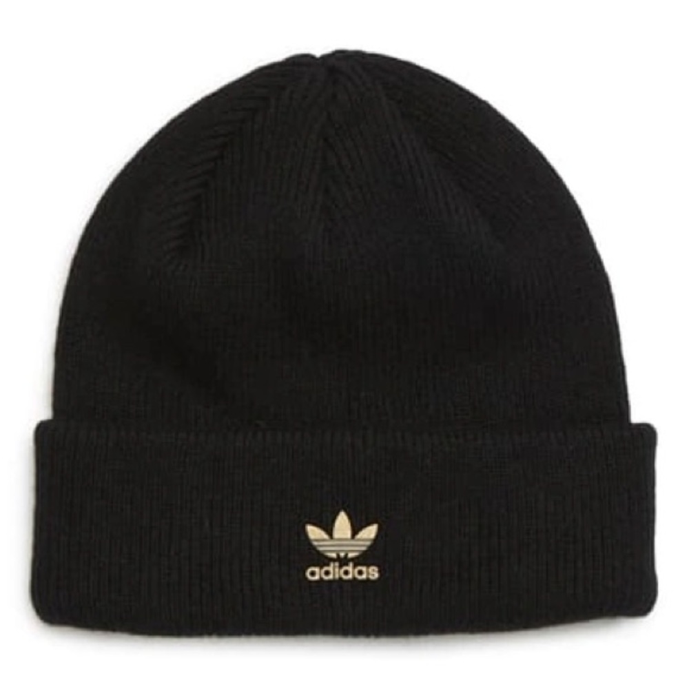 NWT Adidas Originals Originals Metal Badge Beanie Black